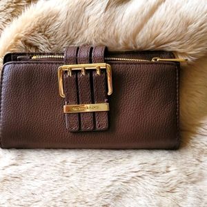 Carryall clutch channing dark brown pebble leather